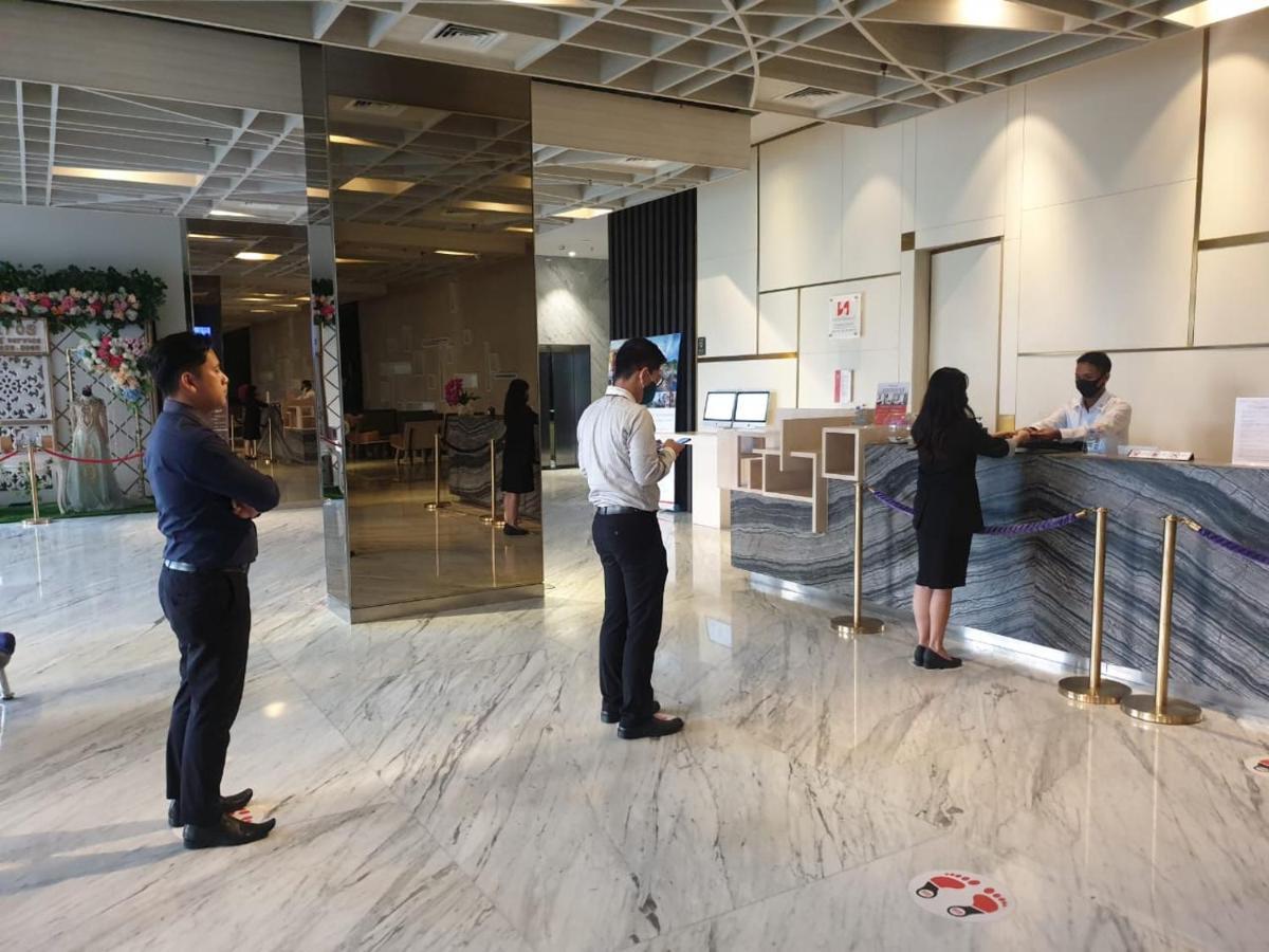 Swiss-Belinn Cikarang Εξωτερικό φωτογραφία