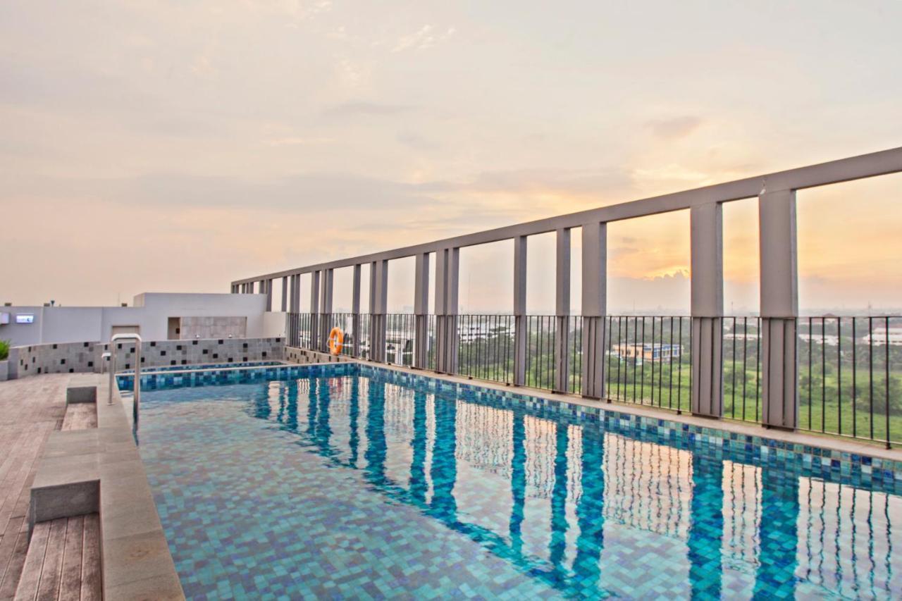 Swiss-Belinn Cikarang Εξωτερικό φωτογραφία