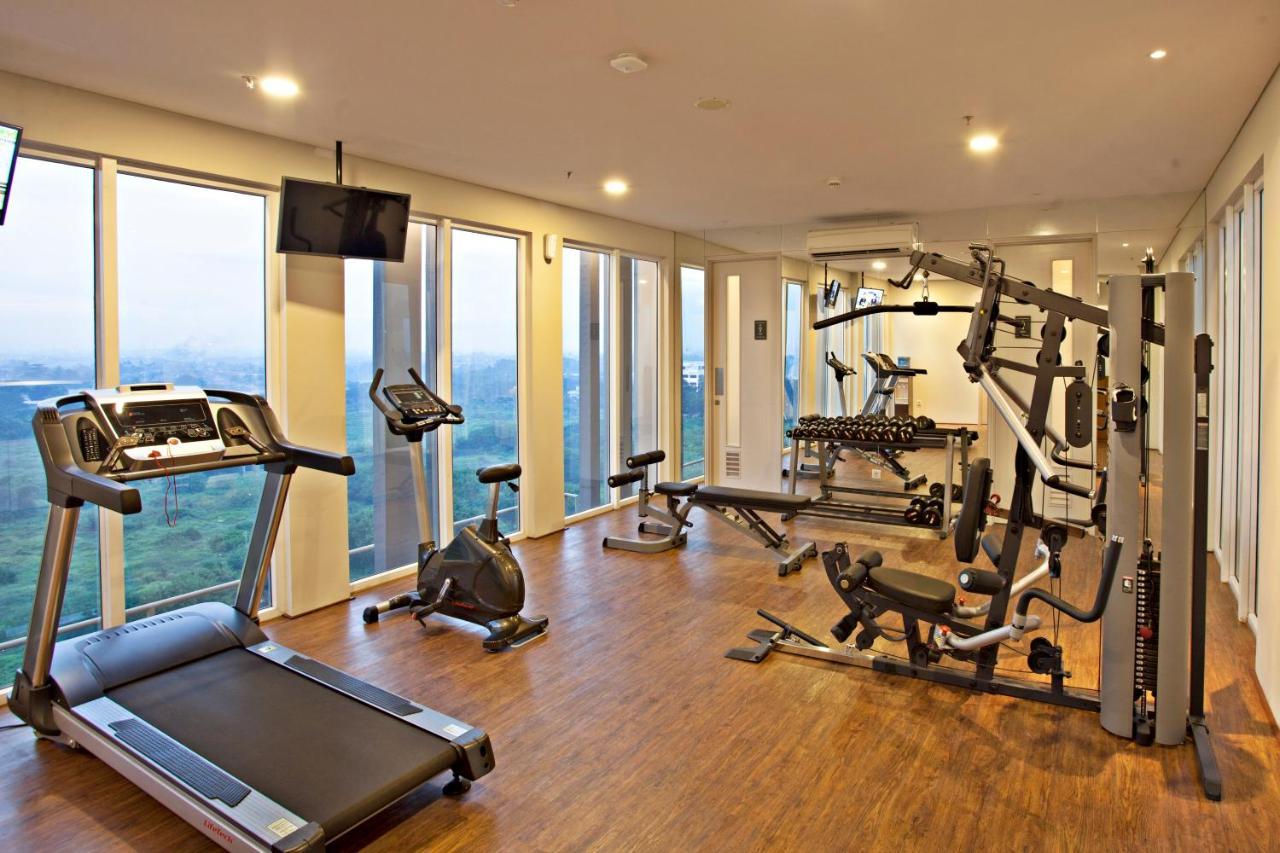 Swiss-Belinn Cikarang Εξωτερικό φωτογραφία