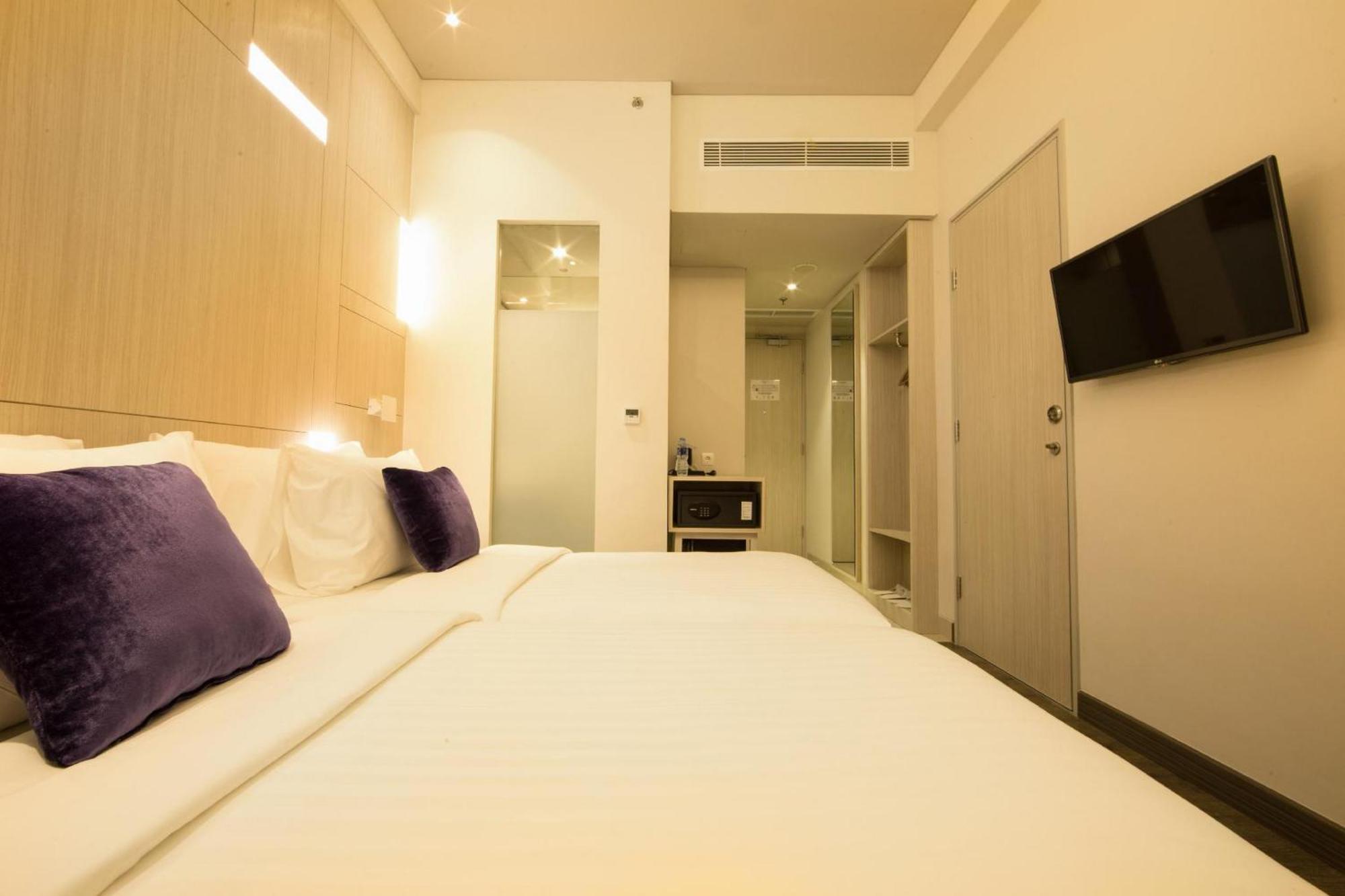 Swiss-Belinn Cikarang Εξωτερικό φωτογραφία