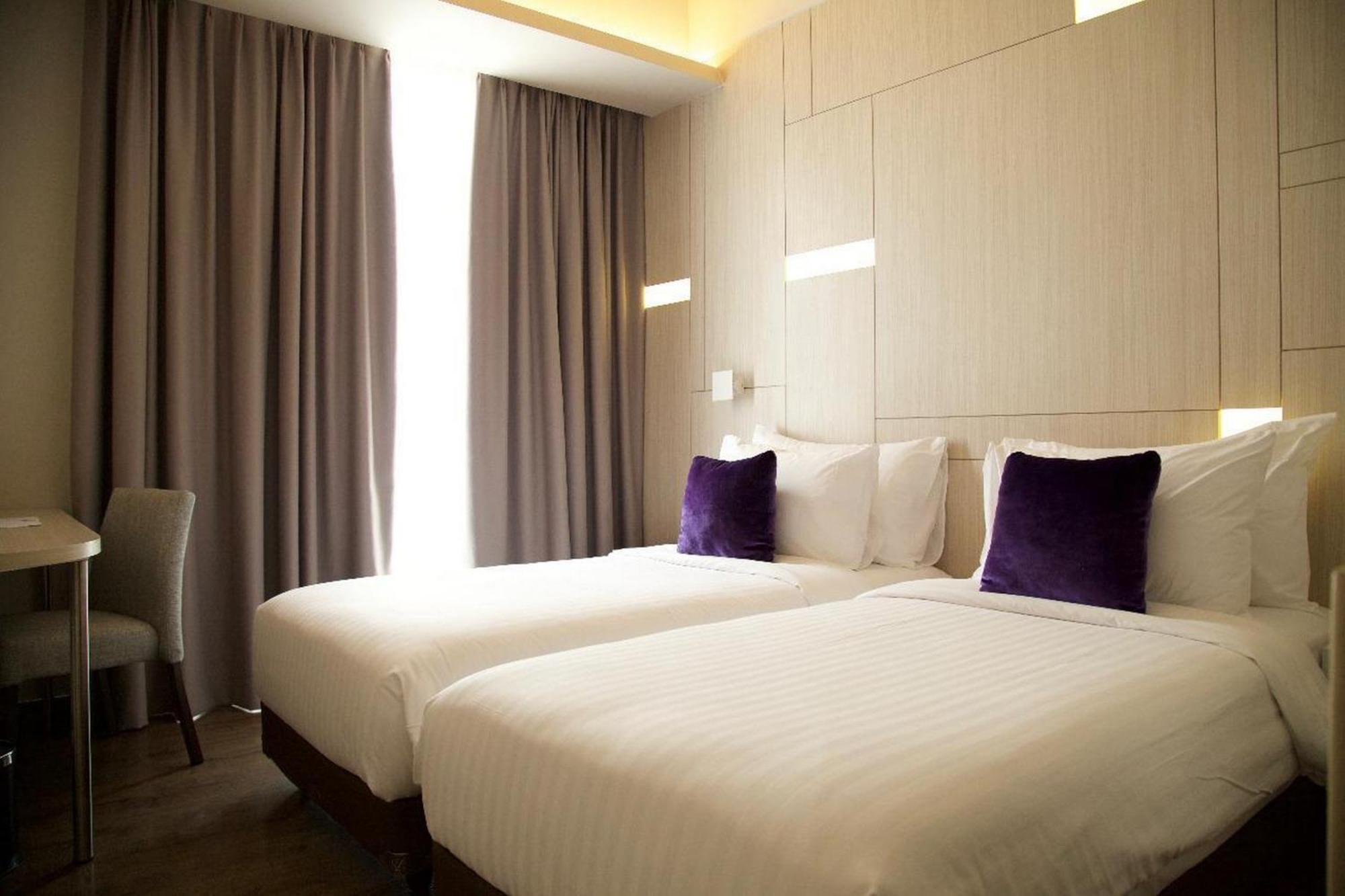 Swiss-Belinn Cikarang Εξωτερικό φωτογραφία