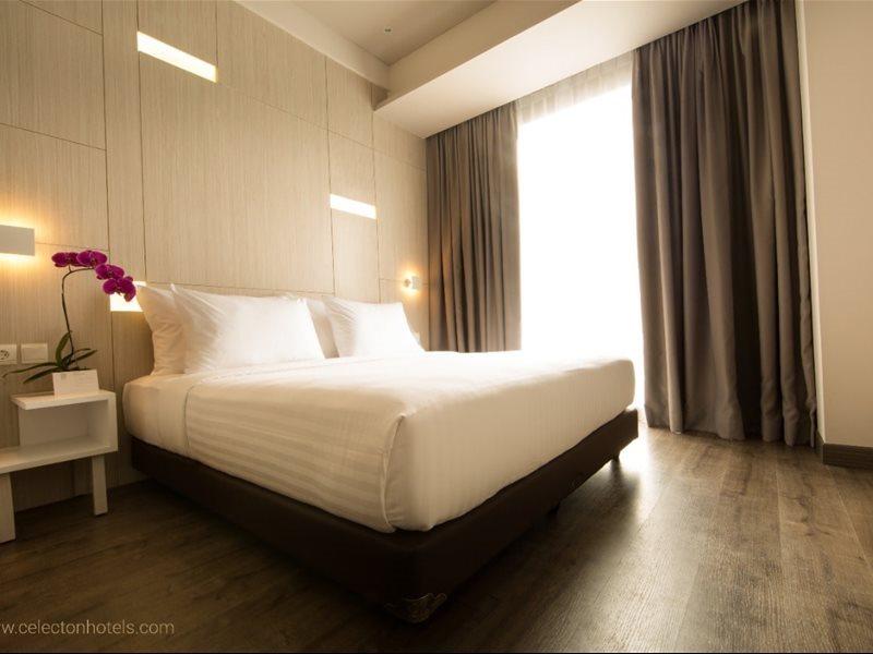 Swiss-Belinn Cikarang Εξωτερικό φωτογραφία